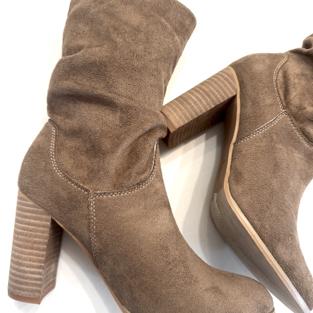 Oasis Society Beige Women's Heeled Boots - Picture 5 of 14